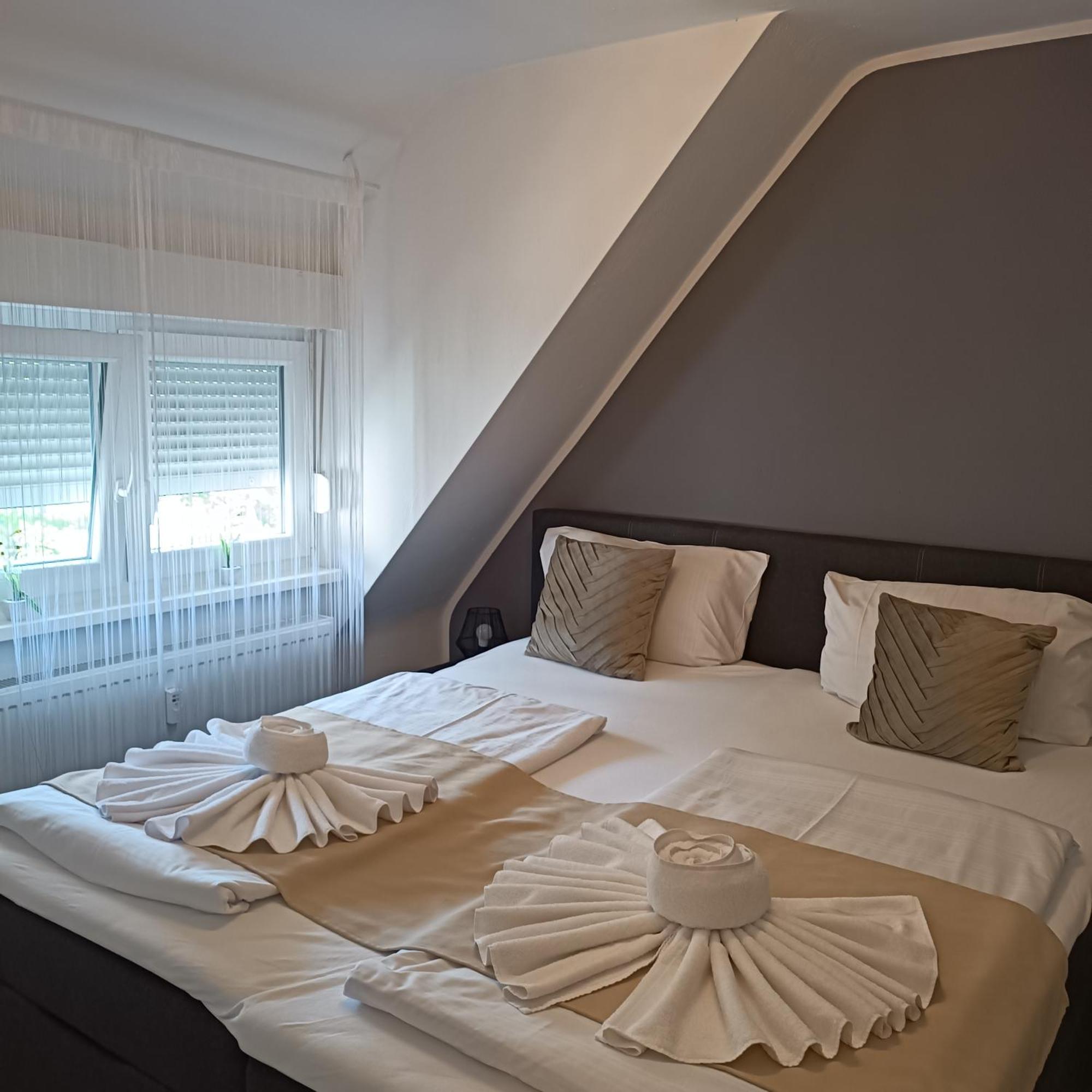Hotel Ari كايزرسلاوترن المظهر الخارجي الصورة
